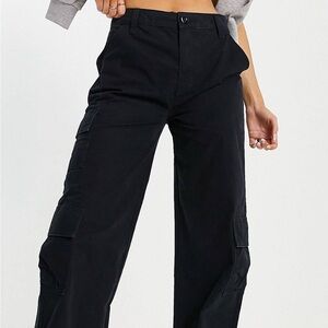 ASOS Design NWT oversized cargo pants boyfriend style 100% cotton size 10